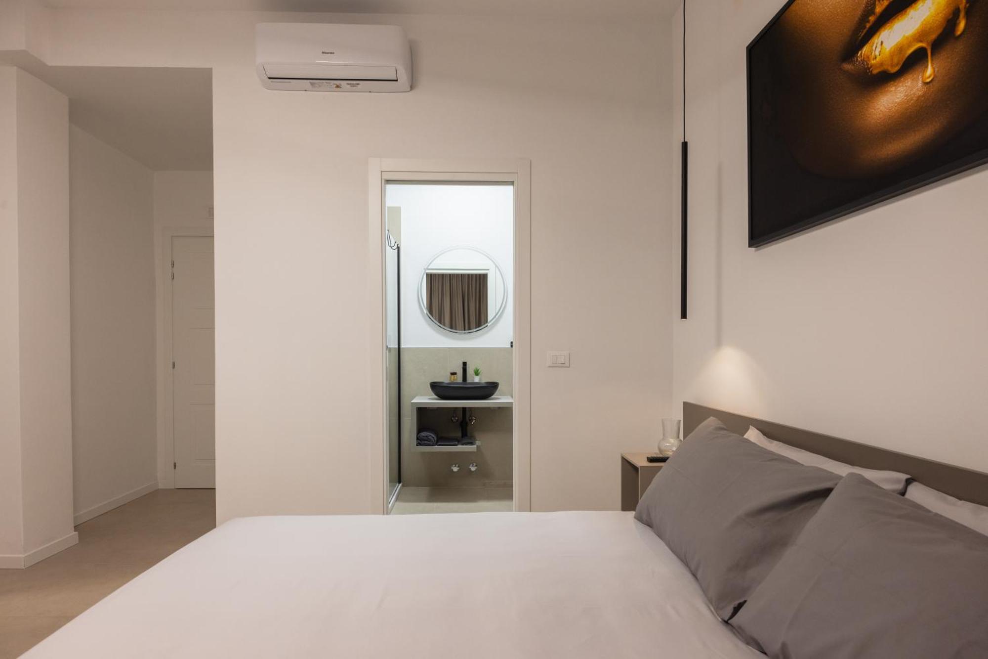 Luxury Station Suite Bologna Exterior foto