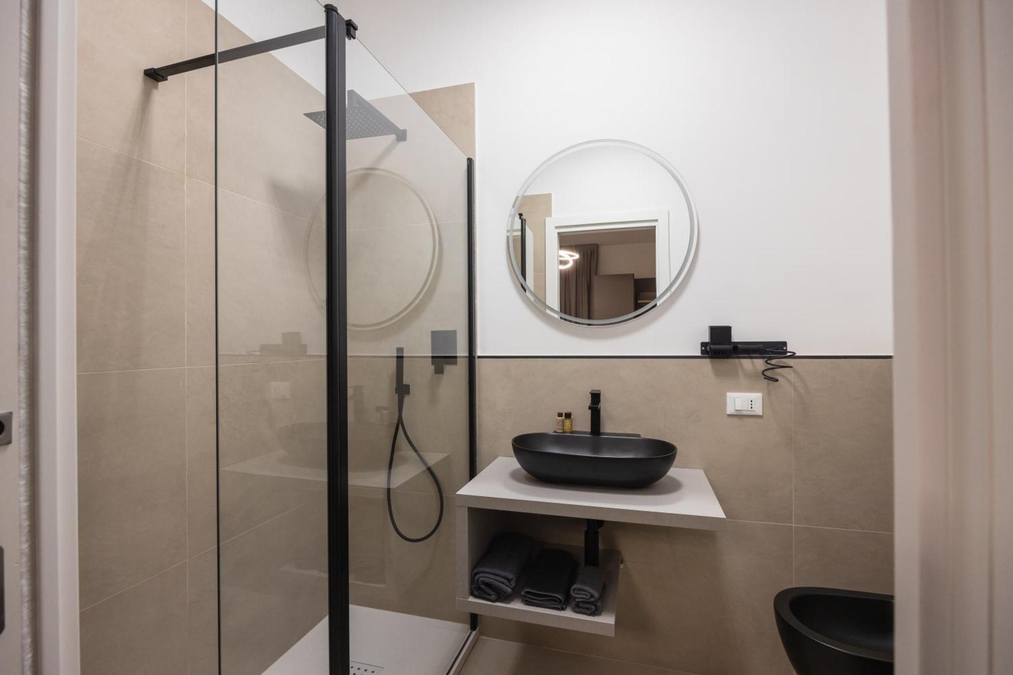 Luxury Station Suite Bologna Exterior foto