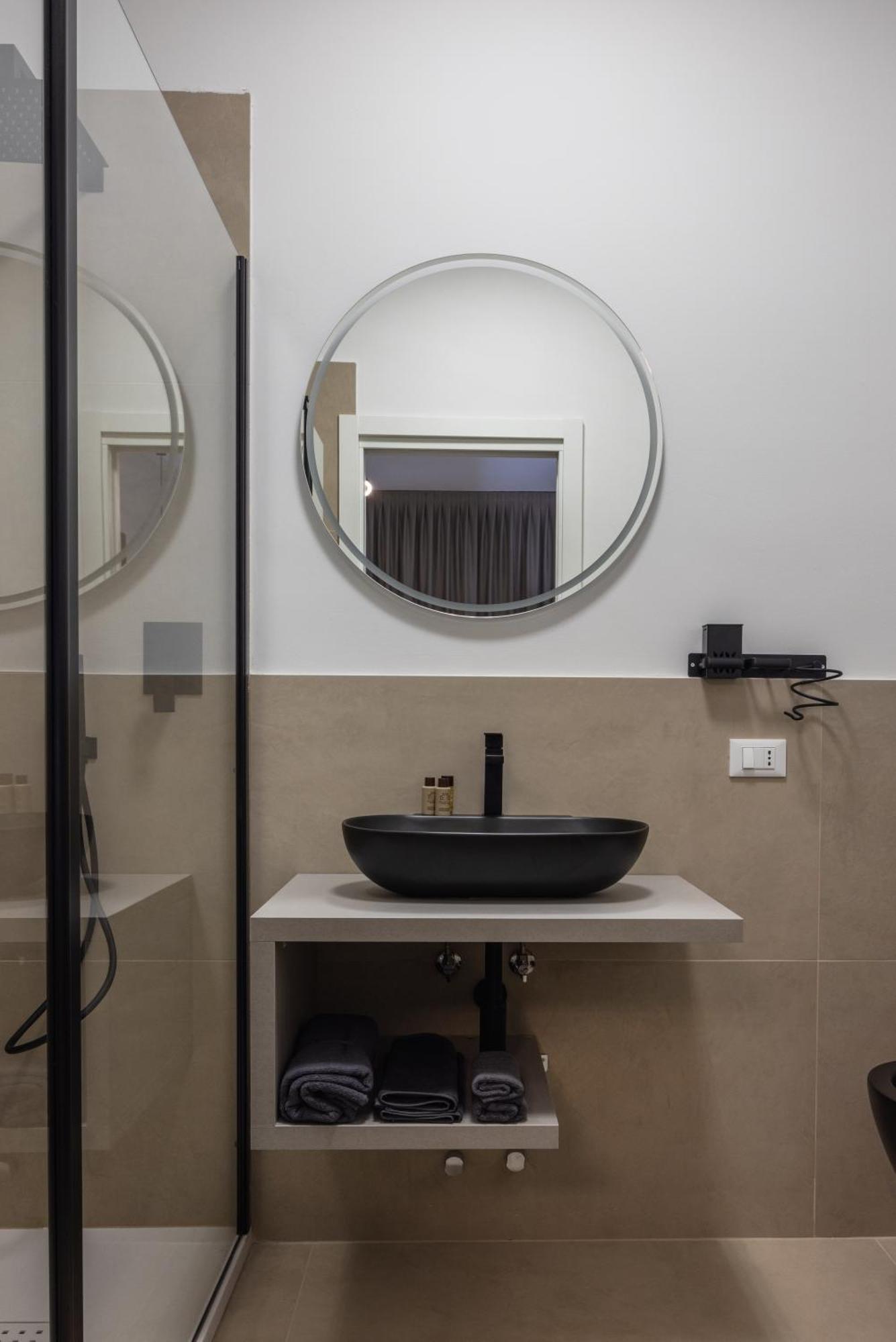 Luxury Station Suite Bologna Exterior foto